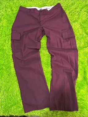 Dickies reg fit 36x32 burgundy